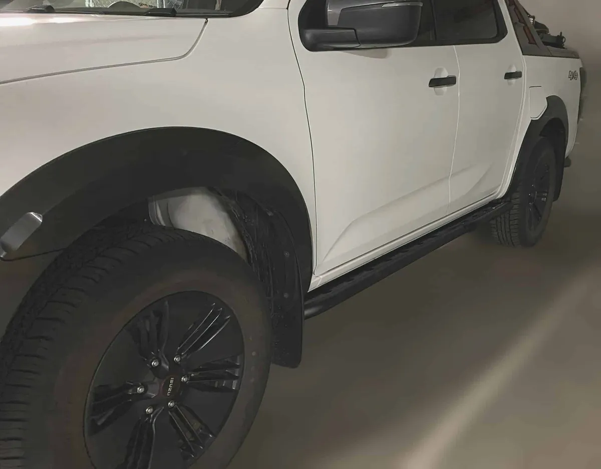 Rock Sliders vs Side Steps